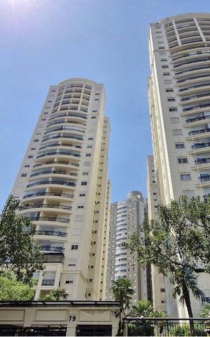 Apartamento à venda com 107m², 3 quartos e 3 vagas Apartamento à venda com 107m², 3 quartos e 3 vagasÁrea externa