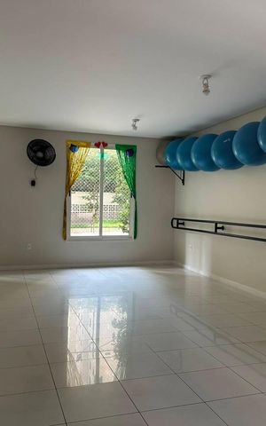 Apartamento à venda com 107m², 3 quartos e 3 vagas Apartamento à venda com 107m², 3 quartos e 3 vagasÁrea externa
