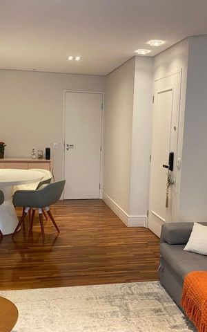 Apartamento à venda com 107m², 3 quartos e 3 vagas Apartamento à venda com 107m², 3 quartos e 3 vagasSala