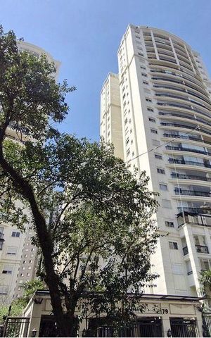 Apartamento à venda com 107m², 3 quartos e 3 vagas Apartamento à venda com 107m², 3 quartos e 3 vagasÁrea externa