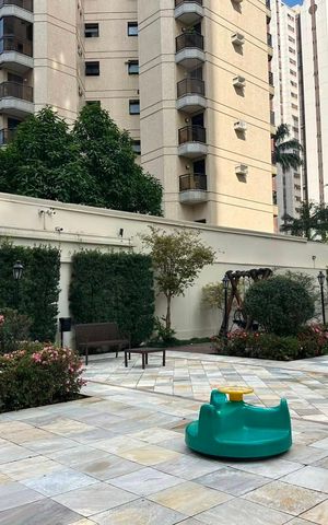 Apartamento à venda com 107m², 3 quartos e 3 vagas Apartamento à venda com 107m², 3 quartos e 3 vagasÁrea externa