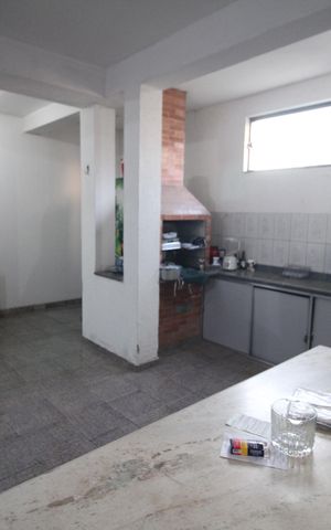 Casa à venda com 360m², 6 quartos e 6 vagasÁrea de Serviço