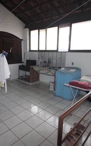 Casa à venda com 360m², 6 quartos e 6 vagasÁrea de Serviço 2