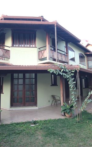 Casa à venda com 360m², 6 quartos e 6 vagasQuintal