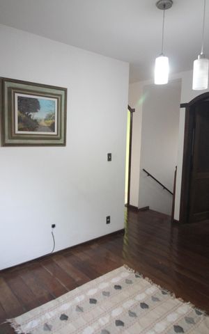 Casa à venda com 360m², 6 quartos e 6 vagasSala 2