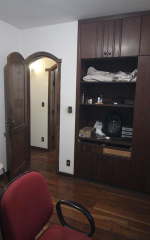 Casa à venda com 360m², 6 quartos e 6 vagasQuarto 5