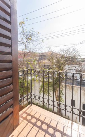 Casa à venda com 202m², 4 quartos e 3 vagasSacada Quarto 3