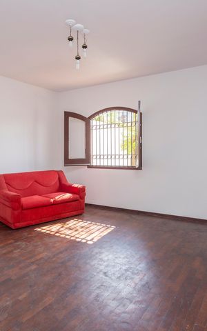 Casa à venda com 202m², 4 quartos e 3 vagasSala
