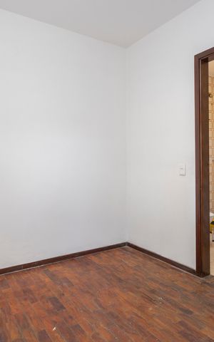 Casa à venda com 202m², 4 quartos e 3 vagasEdícula - Quarto