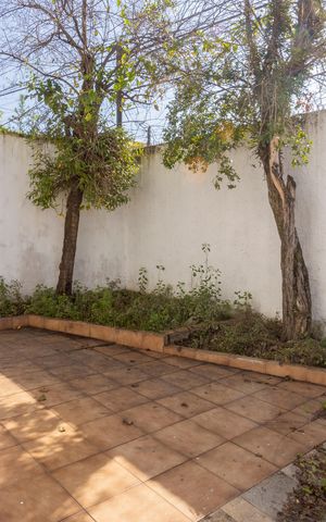 Casa à venda com 202m², 4 quartos e 3 vagasGaragem/Jardim