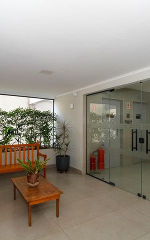 Apartamento à venda com 80m², 2 quartos e 1 vaga Apartamento à venda com 80m², 2 quartos e 1 vagaHall Social