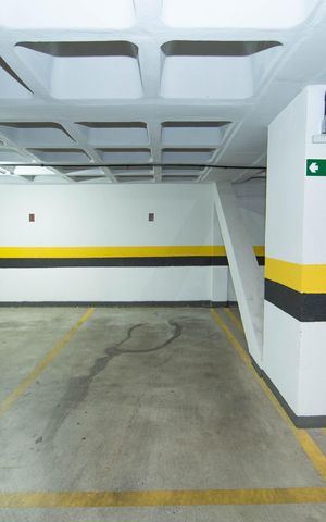 Studio à venda com 40m², 1 quarto e 1 vaga Studio à venda com 40m², 1 quarto e 1 vagaGARAGEM