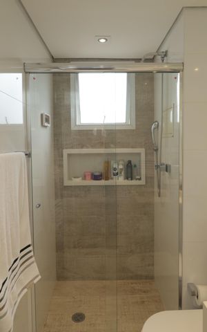 Apartamento à venda com 189m², 4 quartos e 3 vagasBanheiro da Suíte 2