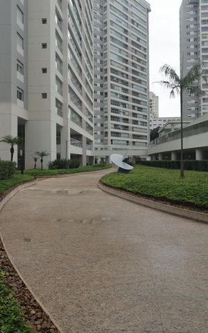 Apartamento à venda com 189m², 4 quartos e 3 vagasÁrea comum