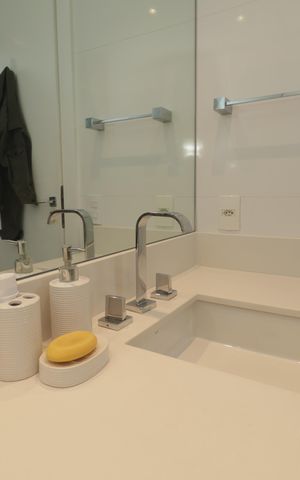 Apartamento à venda com 189m², 4 quartos e 3 vagasBanheiro da Suíte 3