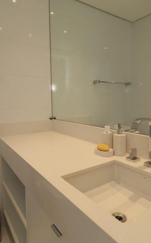 Apartamento à venda com 189m², 4 quartos e 3 vagasBanheiro da Suíte 3