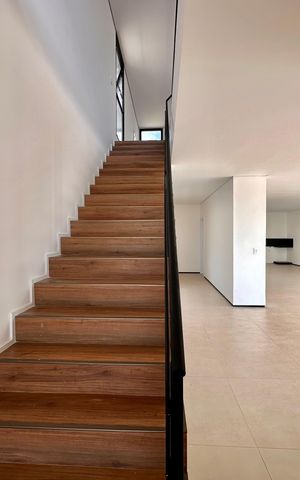 Casa de condomínio à venda com 504m², 4 quartos e 4 vagas