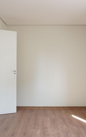 Apartamento à venda com 170m², 3 quartos e 3 vagas Apartamento à venda com 170m², 3 quartos e 3 vagasSuíte