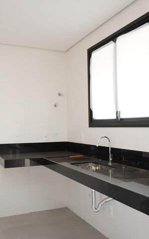 Apartamento à venda com 170m², 3 quartos e 3 vagas Apartamento à venda com 170m², 3 quartos e 3 vagasCozinha