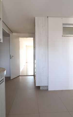 Apartamento para alugar com 175m², 4 quartos e 3 vagasCozinha