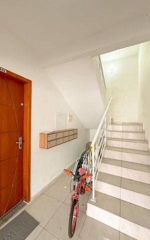 Apartamento para alugar com 70m², 2 quartos e sem vagaHall social