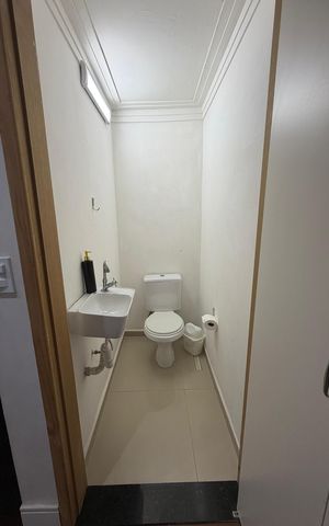 Apartamento para alugar com 74m², 1 quarto e 2 vagas Apartamento para alugar com 74m², 1 quarto e 2 vagasBanheiro