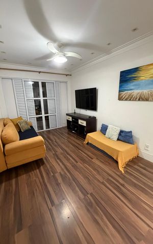 Apartamento para alugar com 74m², 1 quarto e 2 vagas Apartamento para alugar com 74m², 1 quarto e 2 vagasSala
