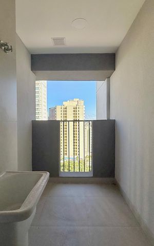 Apartamento à venda com 95m², 3 quartos e 1 vagaÁrea de Serviço