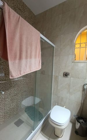 Casa para alugar com 200m², 2 quartos e 4 vagas Casa para alugar com 200m², 2 quartos e 4 vagasQuarto 1-Banheiro