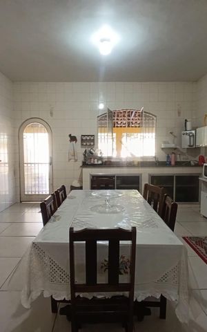 Casa para alugar com 200m², 2 quartos e 4 vagas Casa para alugar com 200m², 2 quartos e 4 vagasCozinha