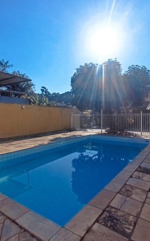 Casa para alugar com 200m², 2 quartos e 4 vagas Casa para alugar com 200m², 2 quartos e 4 vagasPiscina