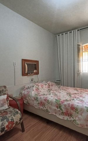 Casa para alugar com 200m², 2 quartos e 4 vagas Casa para alugar com 200m², 2 quartos e 4 vagasQuarto 1