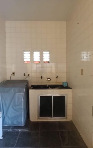 Casa para alugar com 200m², 2 quartos e 4 vagas Casa para alugar com 200m², 2 quartos e 4 vagasÁrea de Serviço