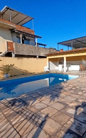 Casa para alugar com 200m², 2 quartos e 4 vagas Casa para alugar com 200m², 2 quartos e 4 vagasPiscina