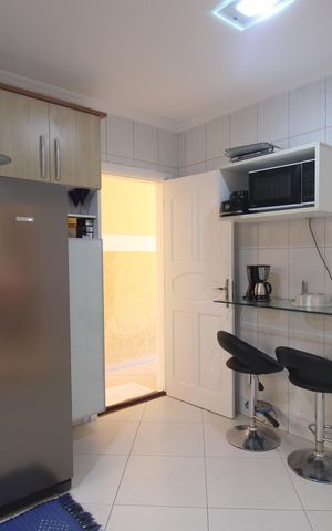 Casa de condomínio à venda com 200m², 4 quartos e 3 vagasCozinha