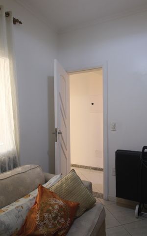 Casa de condomínio à venda com 200m², 4 quartos e 3 vagasQuarto