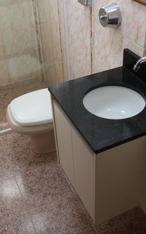 Apartamento à venda com 97m², 2 quartos e 1 vagaBanheiro 
