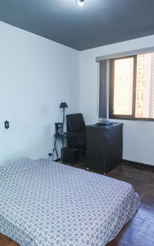 Apartamento à venda com 160m², 3 quartos e 1 vaga Apartamento à venda com 160m², 3 quartos e 1 vagaQuarto 1