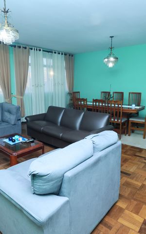 Apartamento à venda com 160m², 3 quartos e 1 vaga Apartamento à venda com 160m², 3 quartos e 1 vagaSala