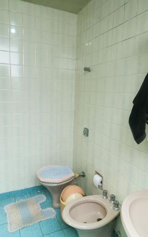 Apartamento à venda com 160m², 3 quartos e 1 vaga Apartamento à venda com 160m², 3 quartos e 1 vagaBanheiro Social