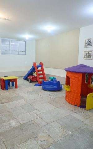 Apartamento à venda com 160m², 3 quartos e 1 vaga Apartamento à venda com 160m², 3 quartos e 1 vagaBrinquedoteca