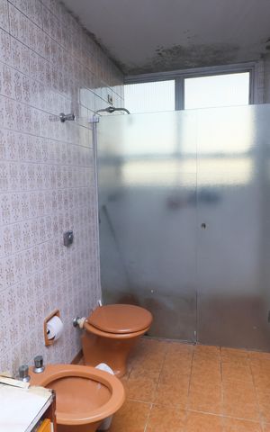 Apartamento à venda com 160m², 3 quartos e 1 vaga Apartamento à venda com 160m², 3 quartos e 1 vagaBanheiro da Suíte
