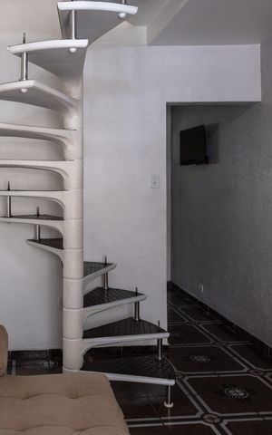 Casa à venda com 300m², 4 quartos e 2 vagasSala