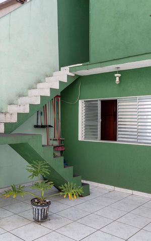 Casa à venda com 300m², 4 quartos e 2 vagasQuintal