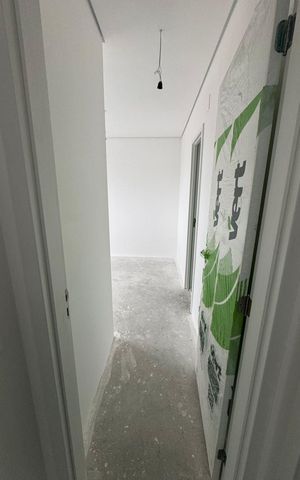 Apartamento à venda com 58m², 2 quartos e 1 vaga Apartamento à venda com 58m², 2 quartos e 1 vagaCorredor