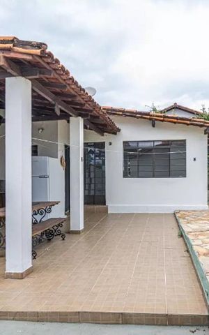 Casa para alugar com 120m², 3 quartos e 4 vagas Casa para alugar com 120m², 3 quartos e 4 vagasÁrea externa