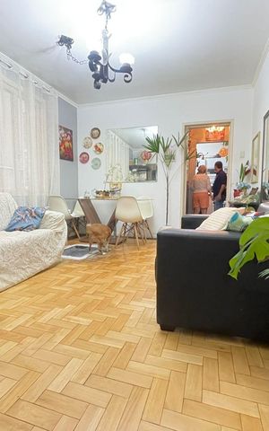 Apartamento à venda com 74m², 2 quartos e sem vagaSala