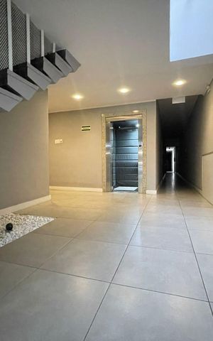 Apartamento à venda com 74m², 2 quartos e sem vagaÁrea externa