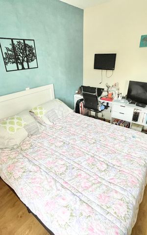 Casa à venda com 150m², 4 quartos e 2 vagas Casa à venda com 150m², 4 quartos e 2 vagasQuarto 1