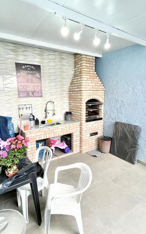Casa à venda com 150m², 4 quartos e 2 vagas Casa à venda com 150m², 4 quartos e 2 vagasQuintal